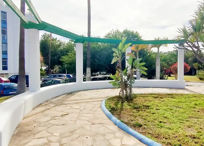 Apartment Park, Swimming-pool, Bar, Wifi, Parking *