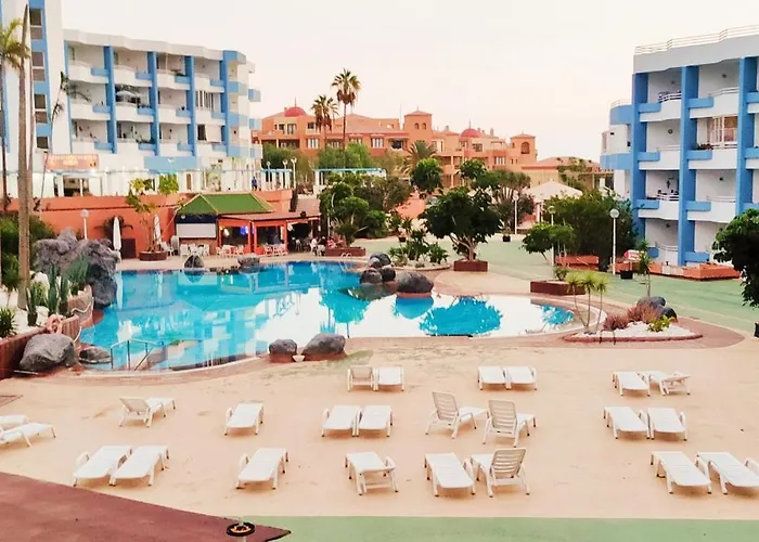 Park, Swimming-pool, Bar, Wifi, Parking Apartment *