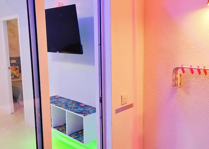 Park, Swimming-pool, Bar, Wifi, Parking