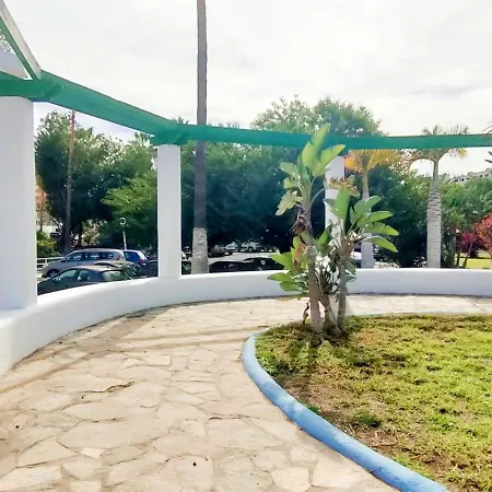 公寓 Park, Swimming-pool, Bar, Wifi, Parking *